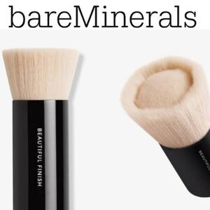 BareMinerals Beautiful Finish Brush
